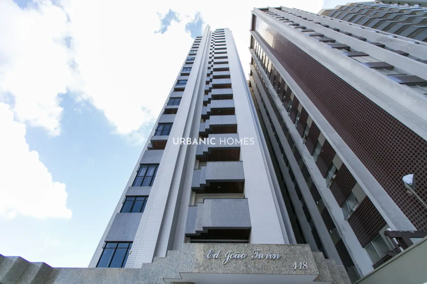 Fachada reformada do Edifício João Turim